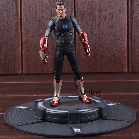 Iron Man Tony Stark with Tony's Powerd Stage PVC